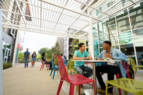 CSUN-Housing-Outdoors-0214.jpg
